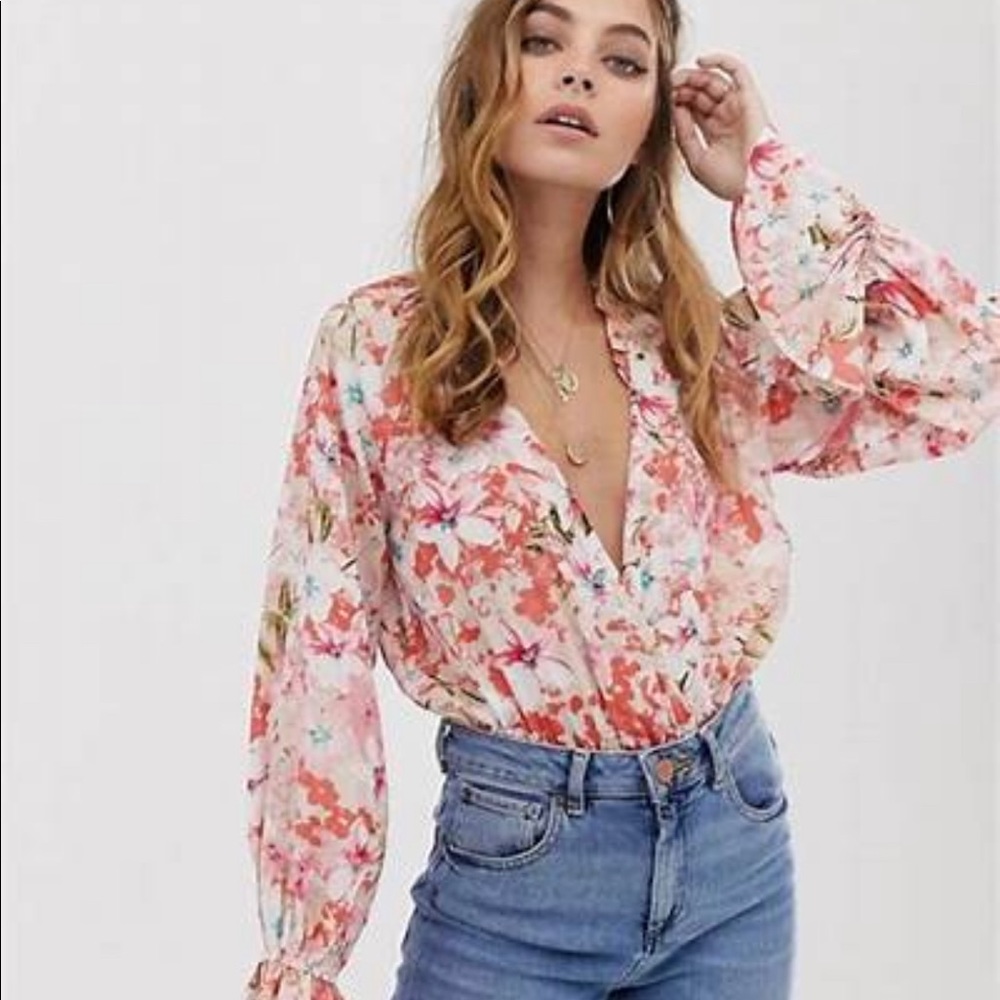 NWT Misguided floral deep v body suit sz 8